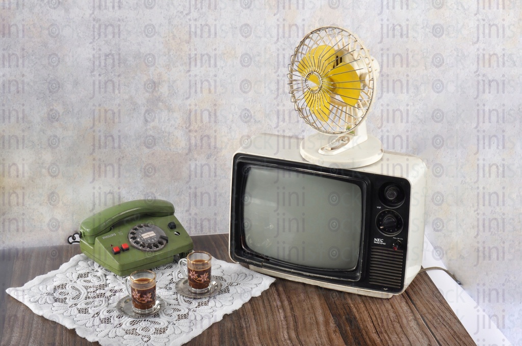 tv, telephone, coffee, vintage fan