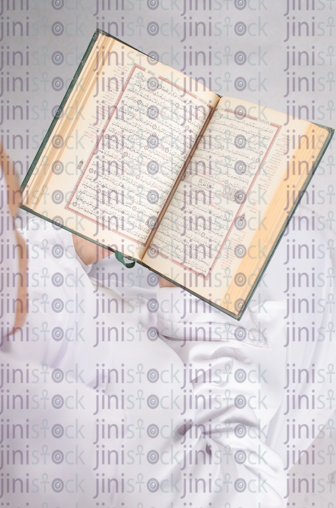 Over the shoulder view for Qur'an 