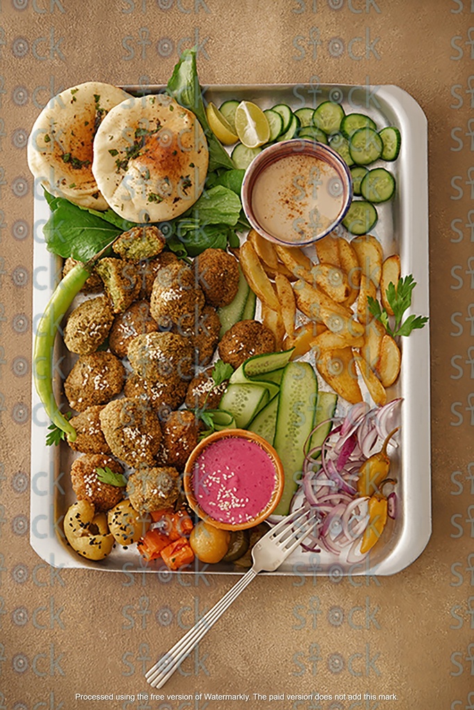 Falafel with chopped vegetables