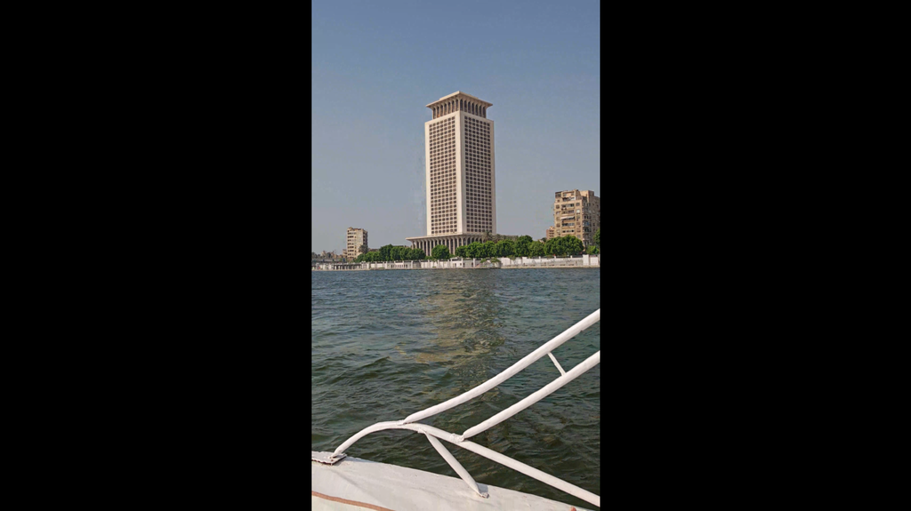 Beautiful tower from the nile rivier