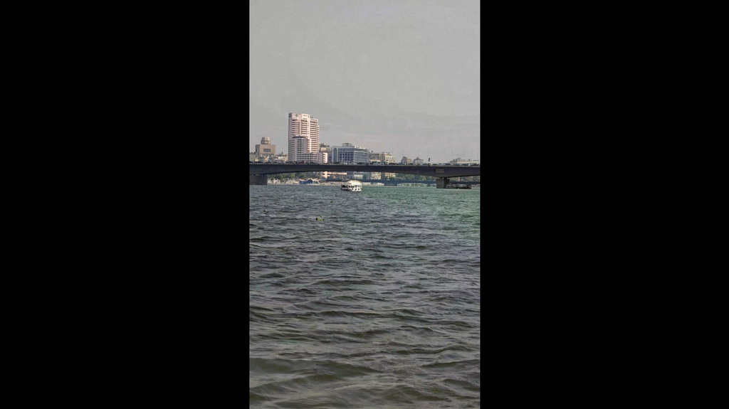 كوبري الجلاء والمتحف المصري من النيل