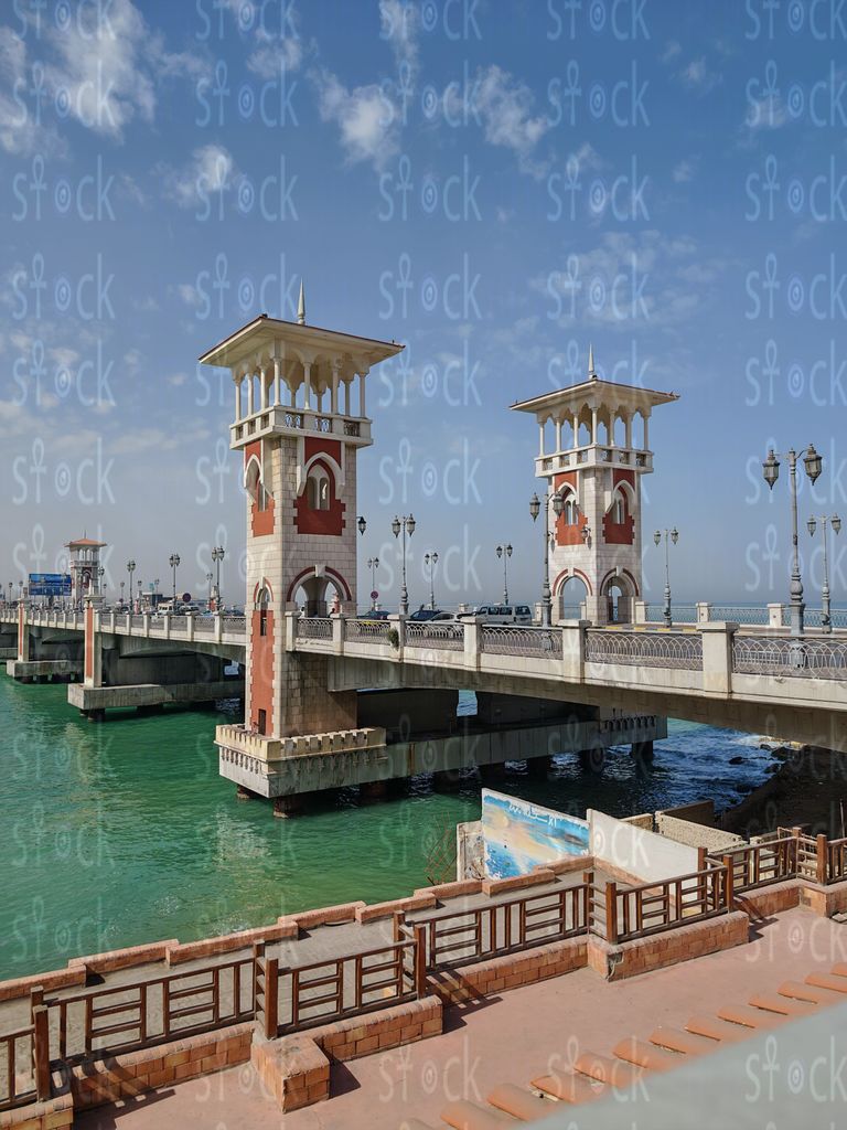 بوابة كوبري ستانلي وإطلالة البحر