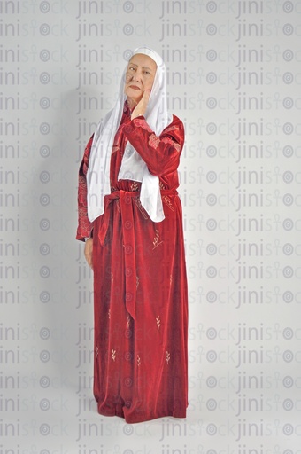 سيدة مصرية تعاني من وجع أسنان