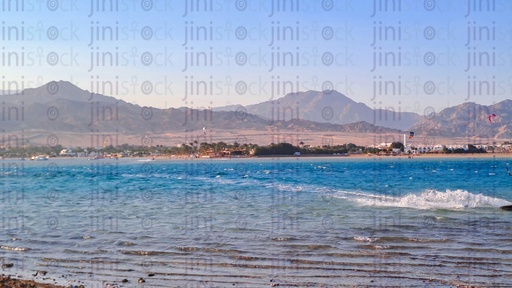 شاطئ لاجونا في دهب