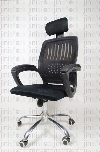Office chair with wheels - black - side view 