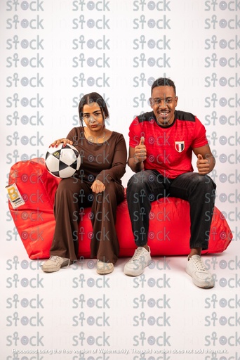 مشجعين كرة قدم من النوبه